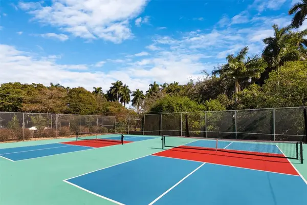 1940 NE 2nd Avenue #J218, Wilton Manors, FL 33305