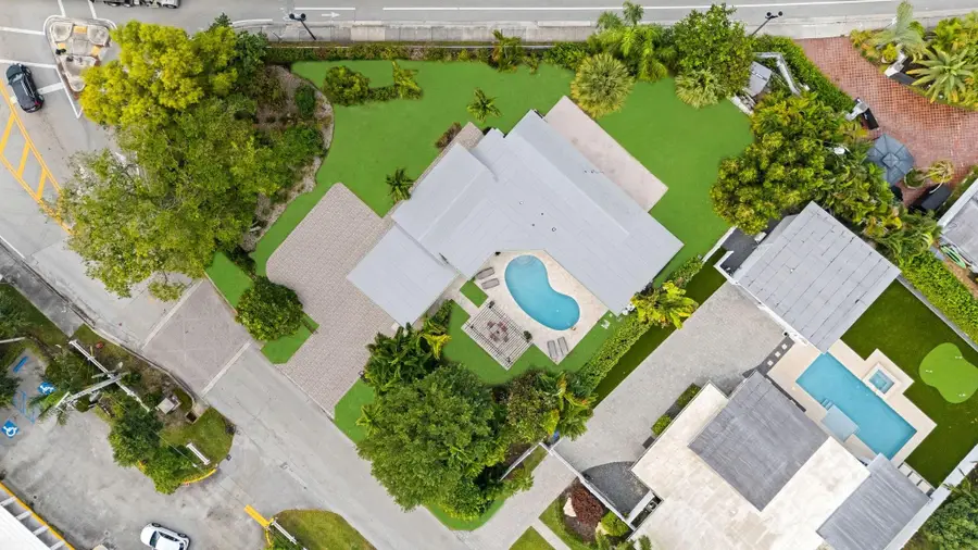 2711 Mayan Drive, Fort Lauderdale, FL 33316 - #3