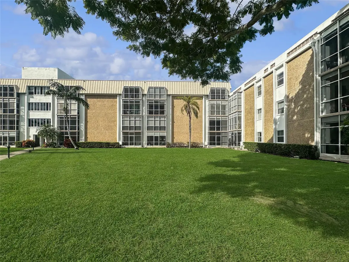 2970 NE 16th Avenue #102B, Oakland Park, FL 33334 - #1
