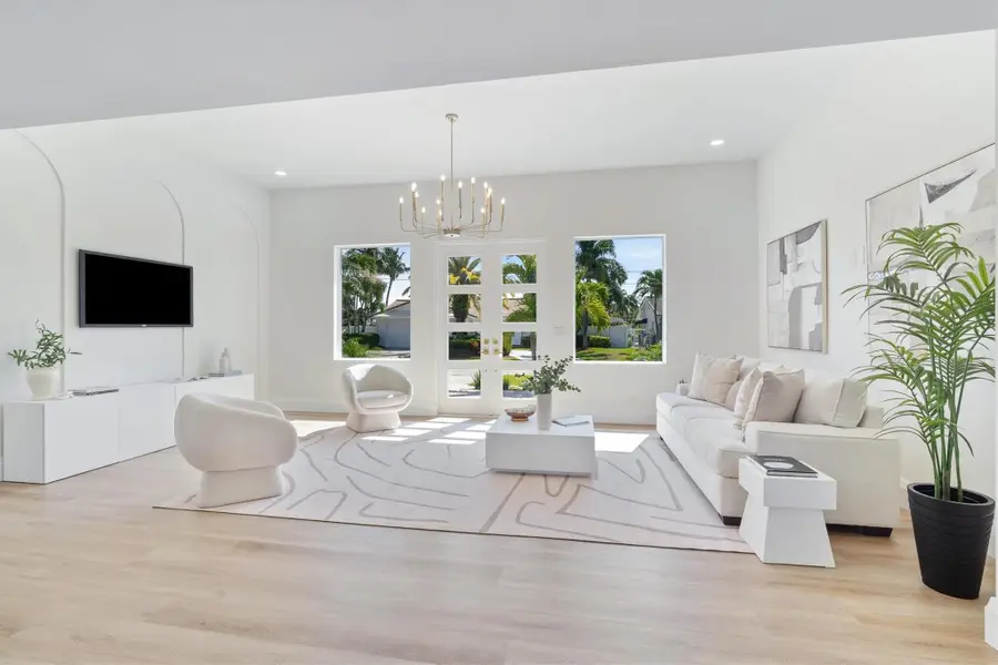 841 SE 5th Terrace, Pompano Beach, FL 33060 - #2