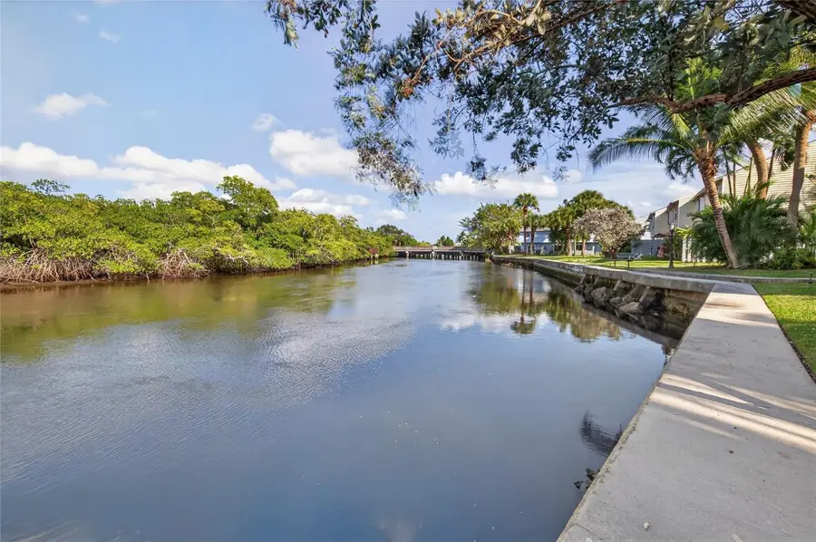 1921 NE 15th Avenue, Fort Lauderdale, FL 33305 - #3