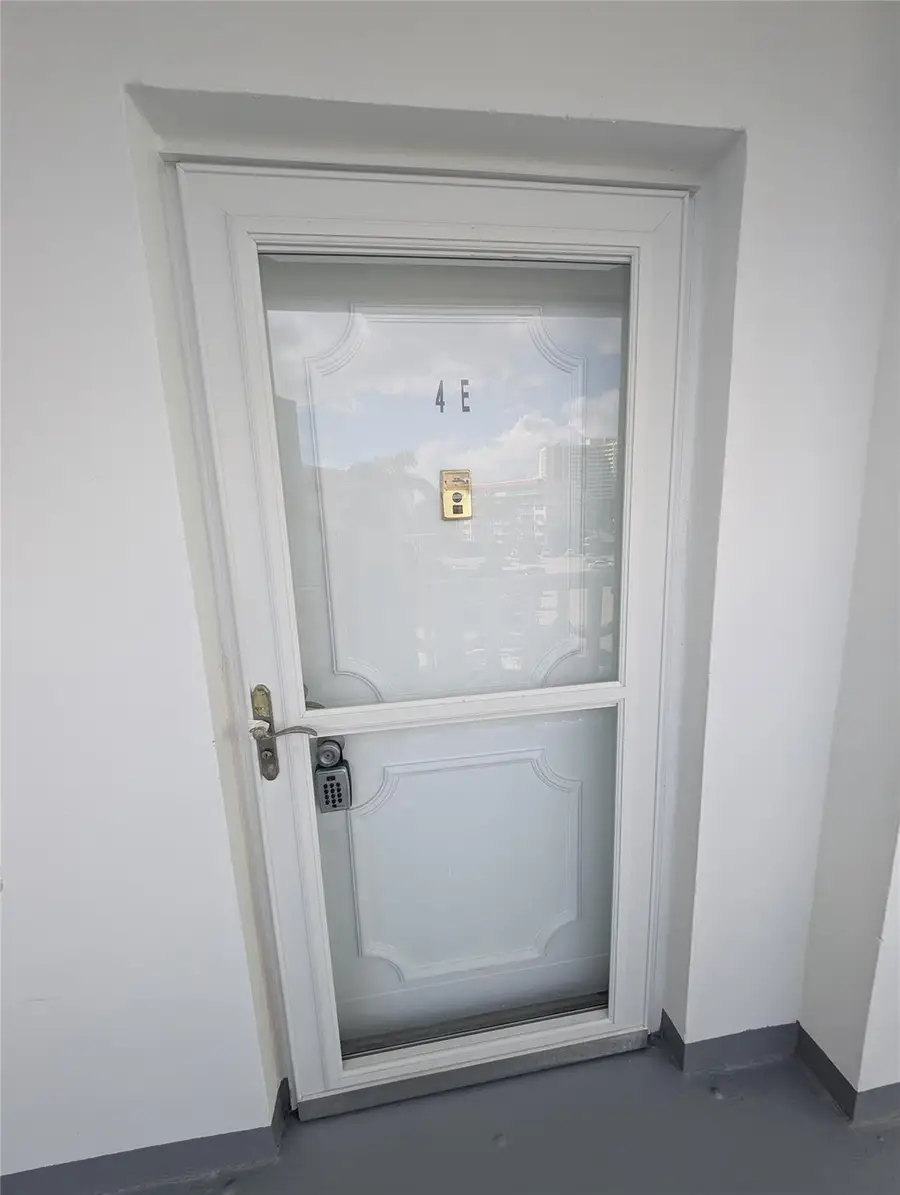 3209 S Ocean Drive #4E, Hallandale Beach, FL 33009 - #2