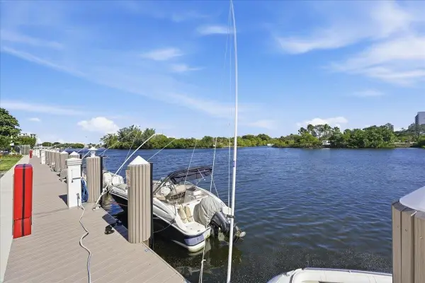 1170 N Federal Highway #707, Fort Lauderdale, FL 33304