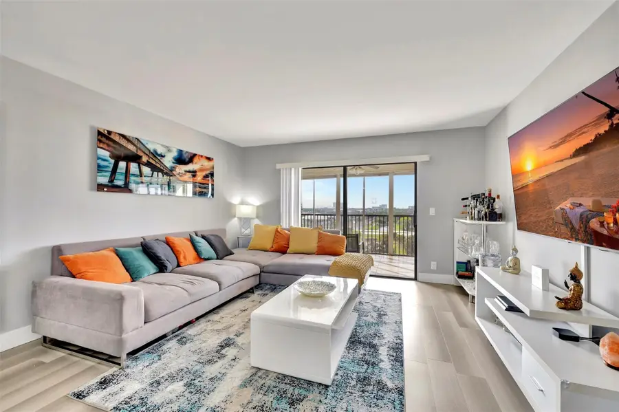 2200 S Cypress Bend Drive #702, Pompano Beach, FL 33069 - #2