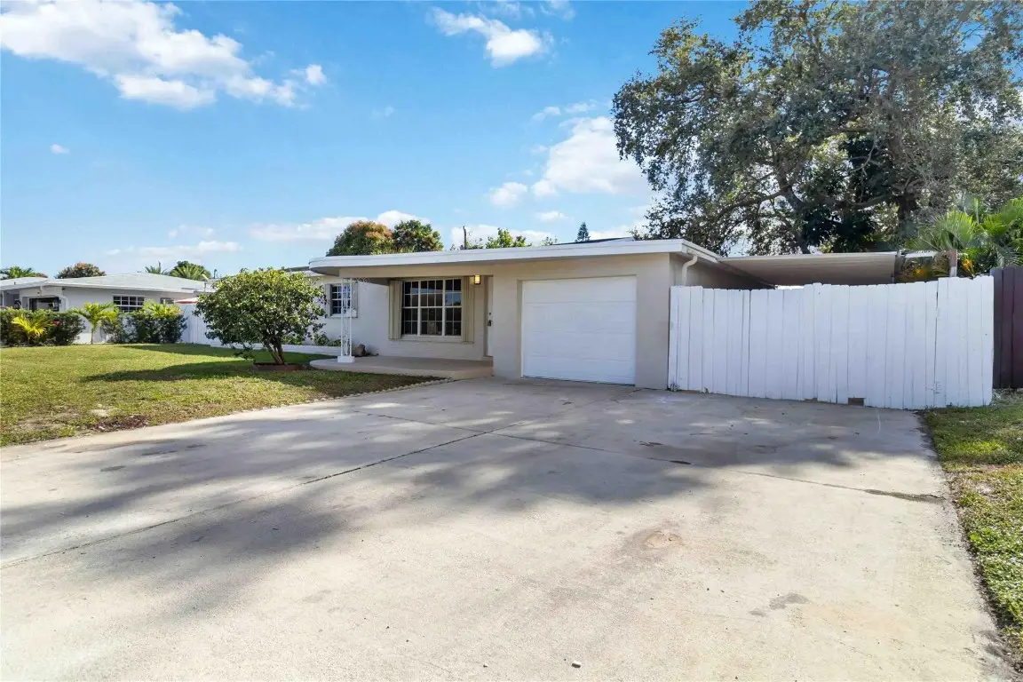 7040 SW 16th Street, Pembroke Park, FL 33023 - #1