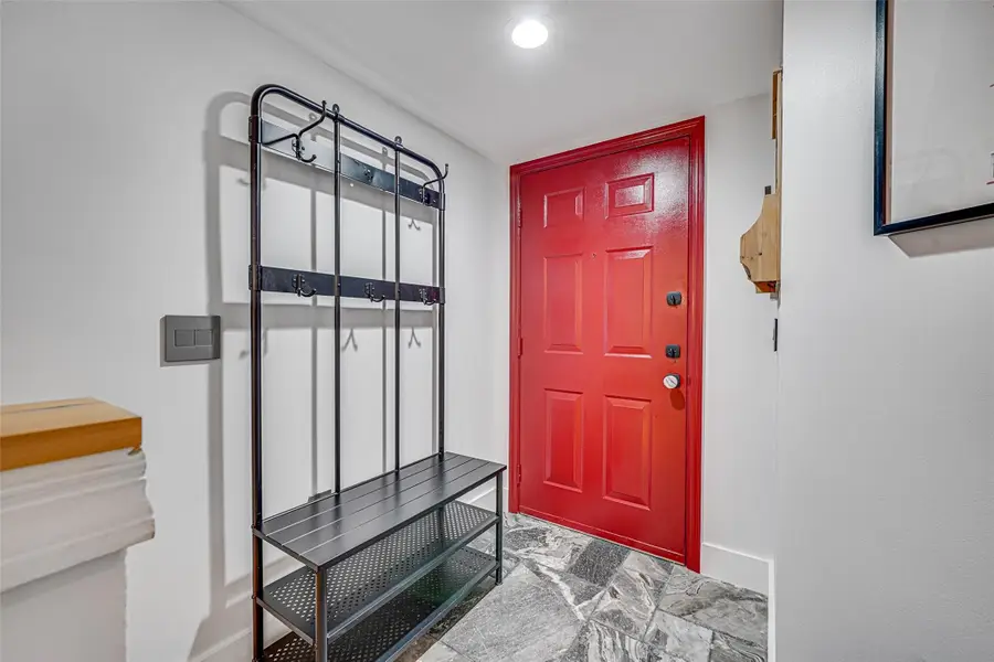 2021 SE 10th Avenue #205, Fort Lauderdale, FL 33316 - #3