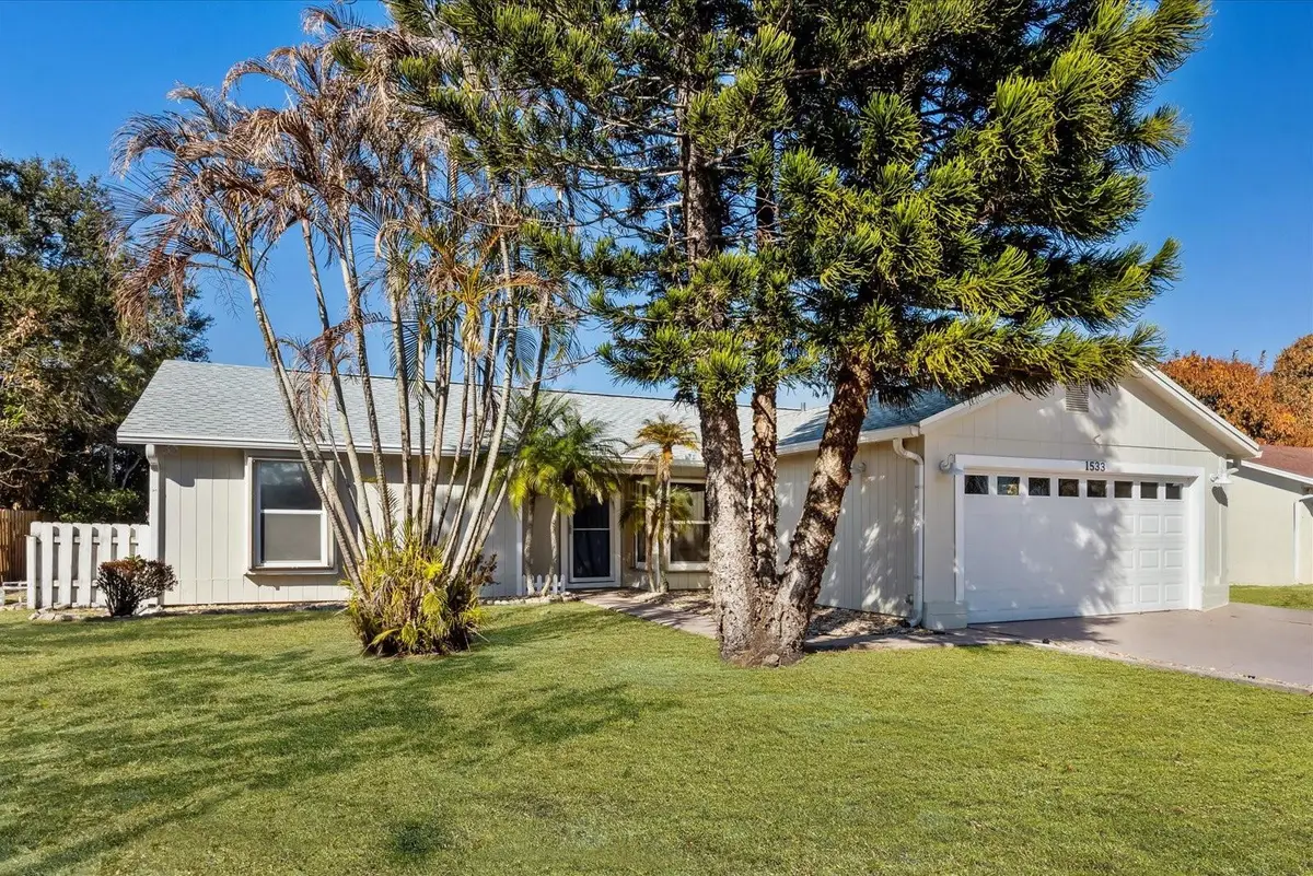 1533 SE Minorca Avenue, Port Saint Lucie, FL 34952 - #1