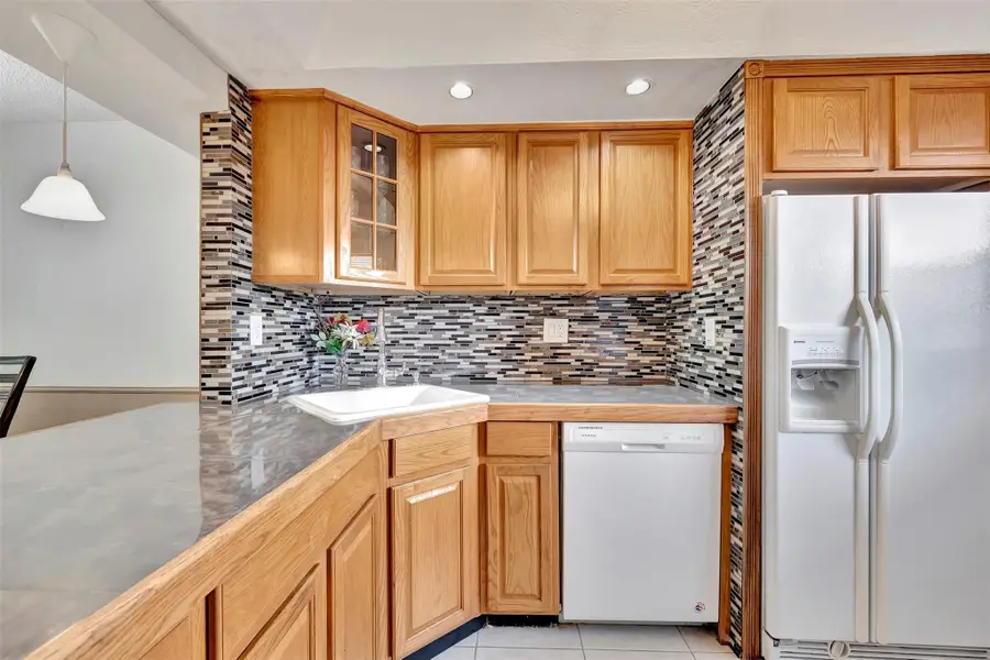 8380 Sands Point Boulevard #J306, Tamarac, FL 33321 - #3