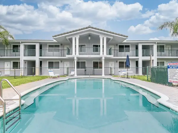 4001 NE 21st Avenue #207, Fort Lauderdale, FL 33308