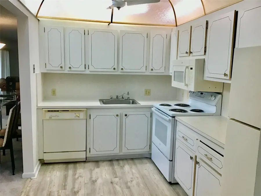 204 Preston #204, Boca Raton, FL 33434 - #3