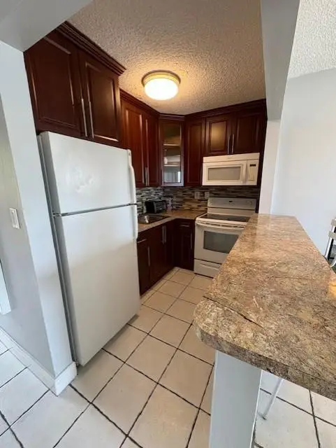 365 NE 125th Street #302, North Miami, FL 33161