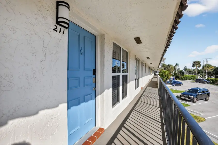 55 SE 14th Street #211, Boca Raton, FL 33432 - #2
