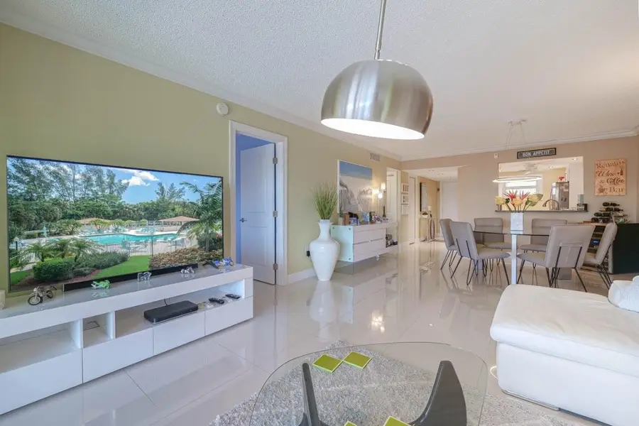 3930 Inverrary Boulevard #603-D, Lauderhill, FL 33319 - #3