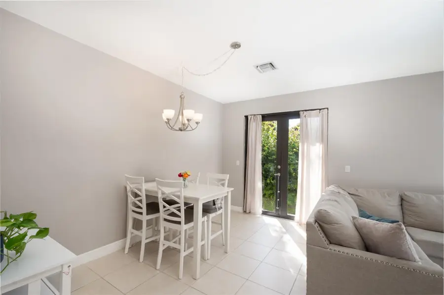 1638 SW 33rd Court, Fort Lauderdale, FL 33315 - #2