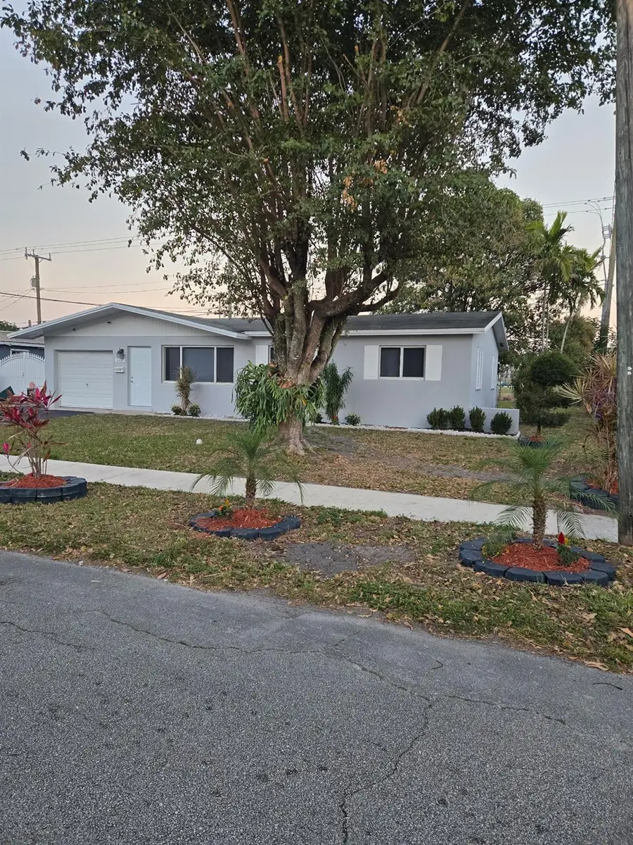 511 N 65th Avenue, Hollywood, FL 33024 - #2