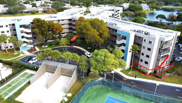 1101 Colony Point Circle #123, Pembroke Pines, FL 33026