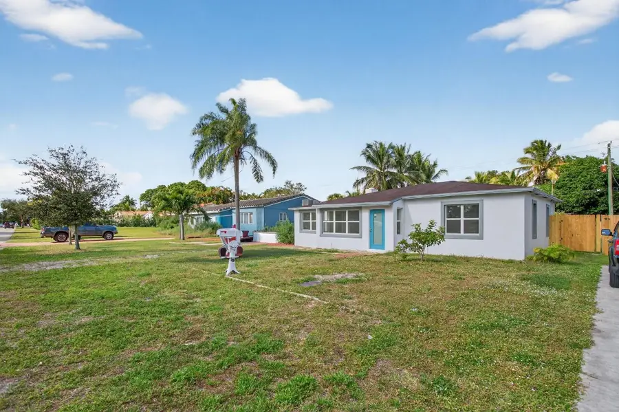 609 SW 20th Street, Fort Lauderdale, FL 33315 - #2
