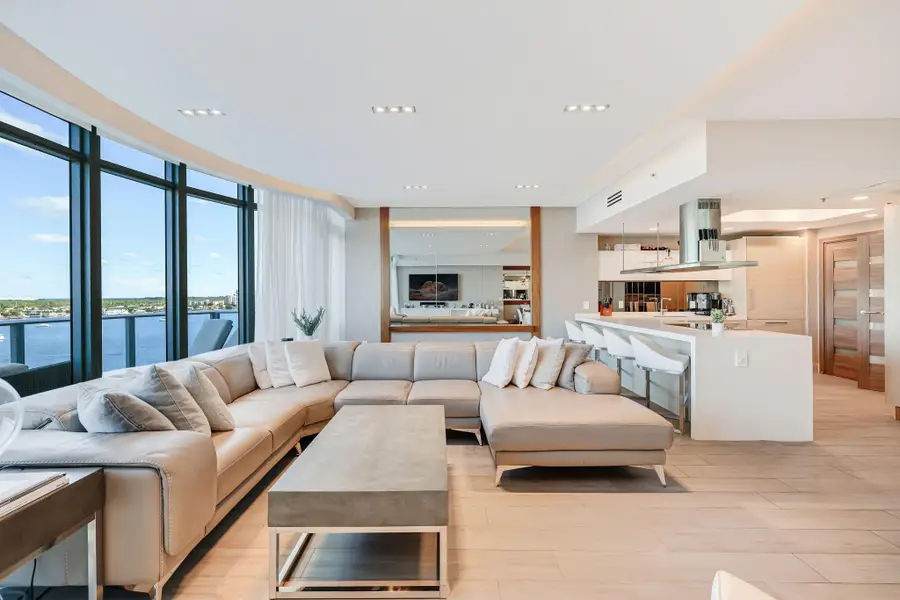 17301 Biscayne Boulevard #1011, North Miami Beach, FL 33160 - #3