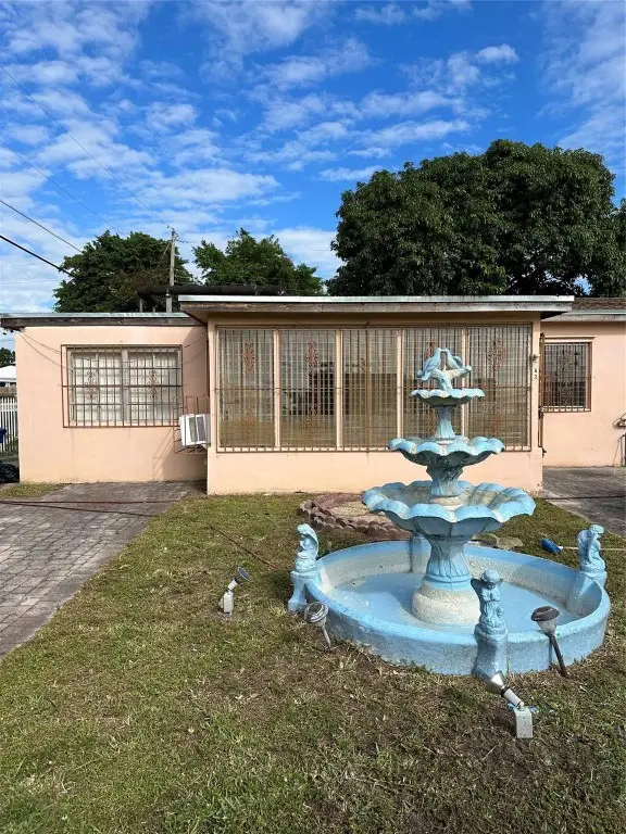 Address Withheld By Seller, Miami, FL 33169 - #1