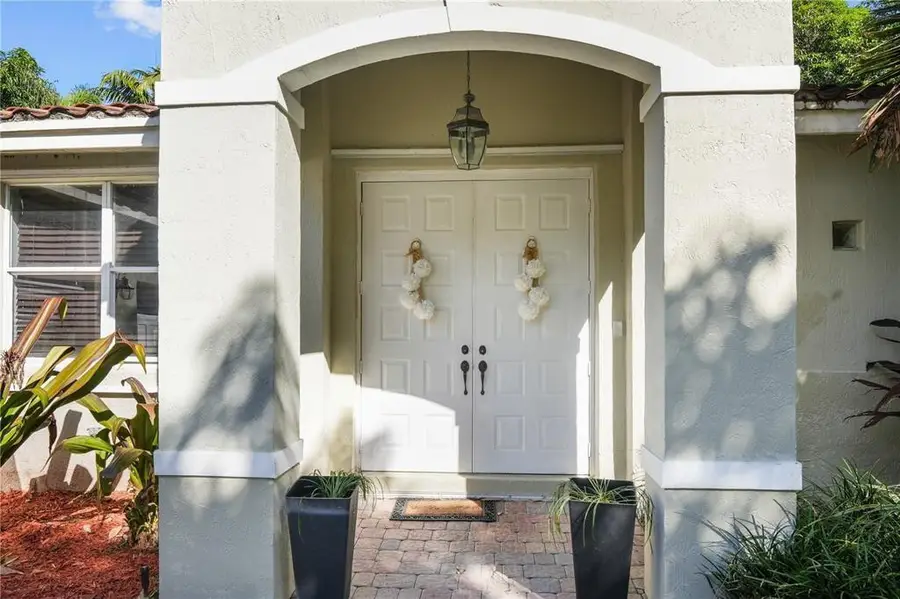 8209 SW 173rd Terrace, Palmetto Bay, FL 33157 - #2