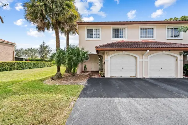 8940 NW 38th Drive #8940, Coral Springs, FL 33065