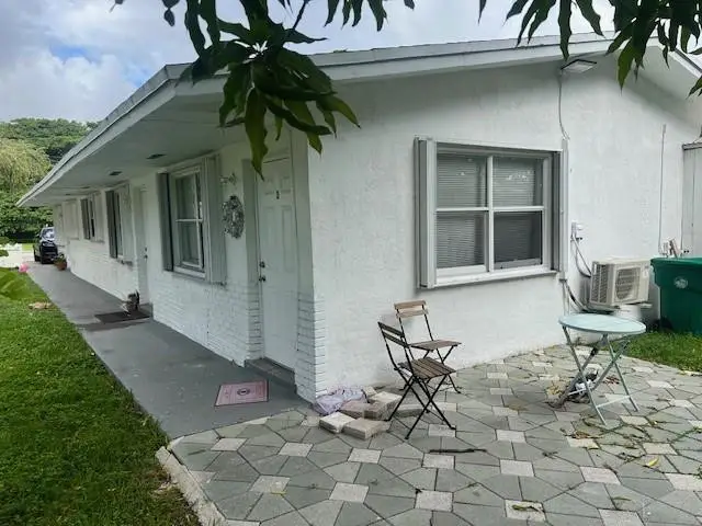 106 NW 12th Avenue, Dania Beach, FL 33004 - #2