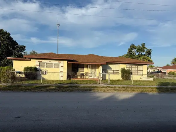 4200 SW 26th Street, West Park, FL 33023