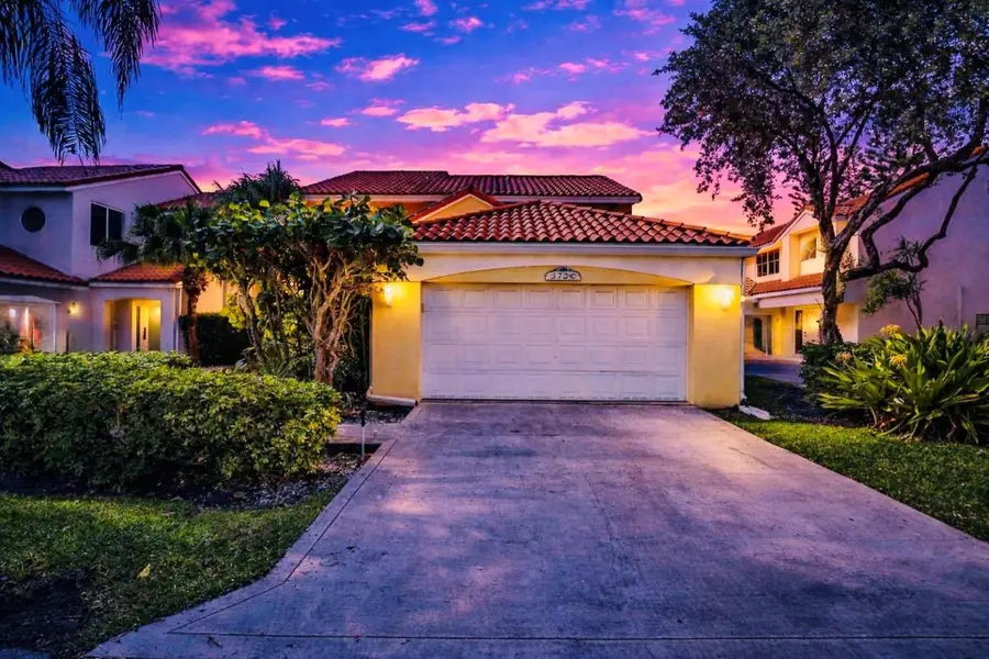 3130 N 38th Avenue, Hollywood, FL 33021 - #2