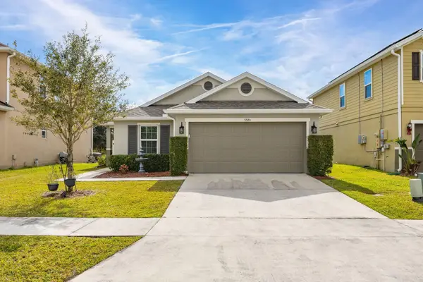 5580 NW Pine Trail Circle, Port St Lucie, FL 34983