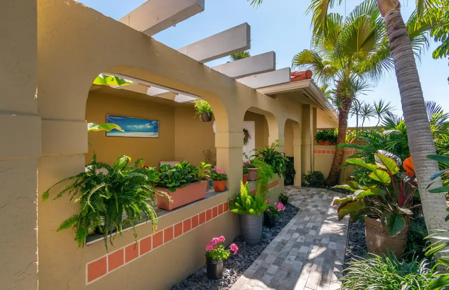 1227 Seagrape Circle, Weston, FL 33326 - #3