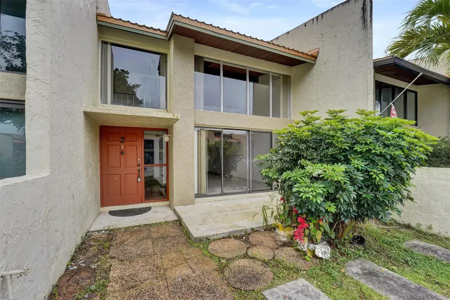 750 E Coco Plum Circle #2, Plantation, FL 33324 - #2