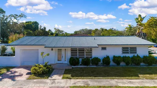 8850 NE 4th Avenue, El Portal, FL 33138