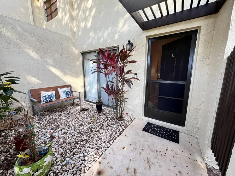 8460 Casa Del Lago #E, Boca Raton, FL 33433 - #2