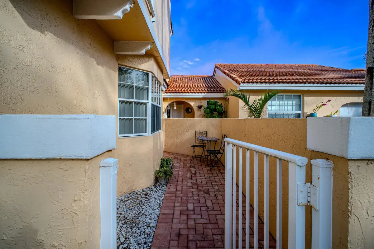 11431 Lakeview Drive #5-C, Coral Springs, FL 33071 - #1