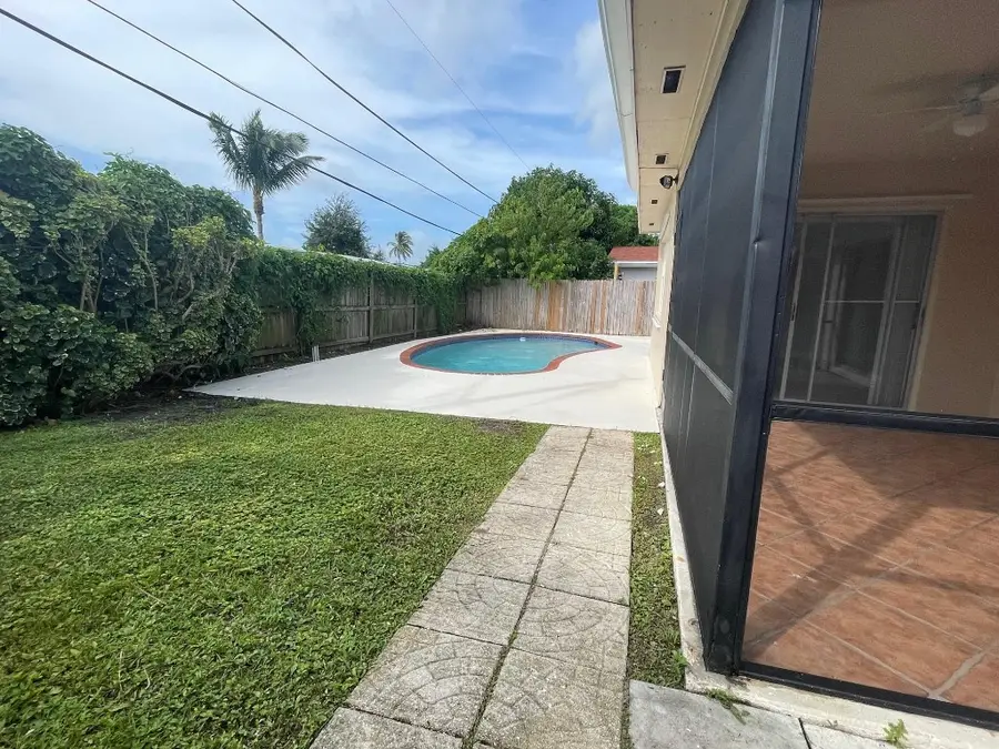 8510 Sunset Strip, Sunrise, FL 33322 - #3