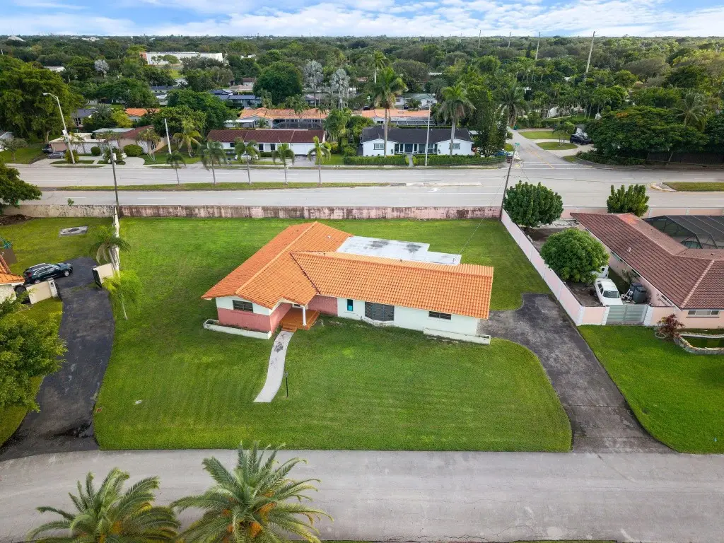 8230 SW 87th Terrace, Miami, FL 33143 - #1