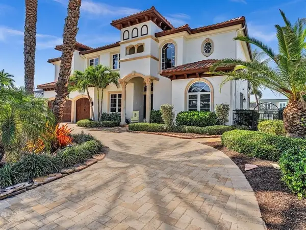 4431 NE 24th Avenue, Lighthouse Point, FL 33064