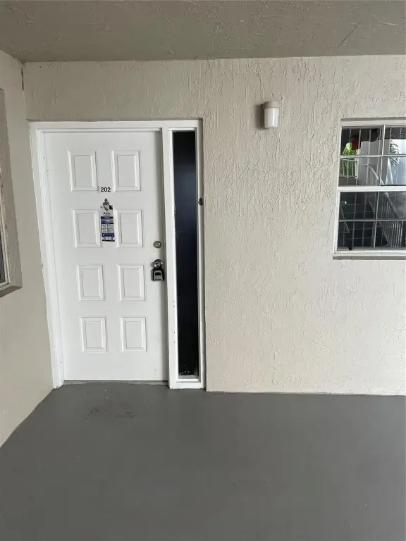 Address Withheld By Seller, Oakland Park, FL 33309 - #3