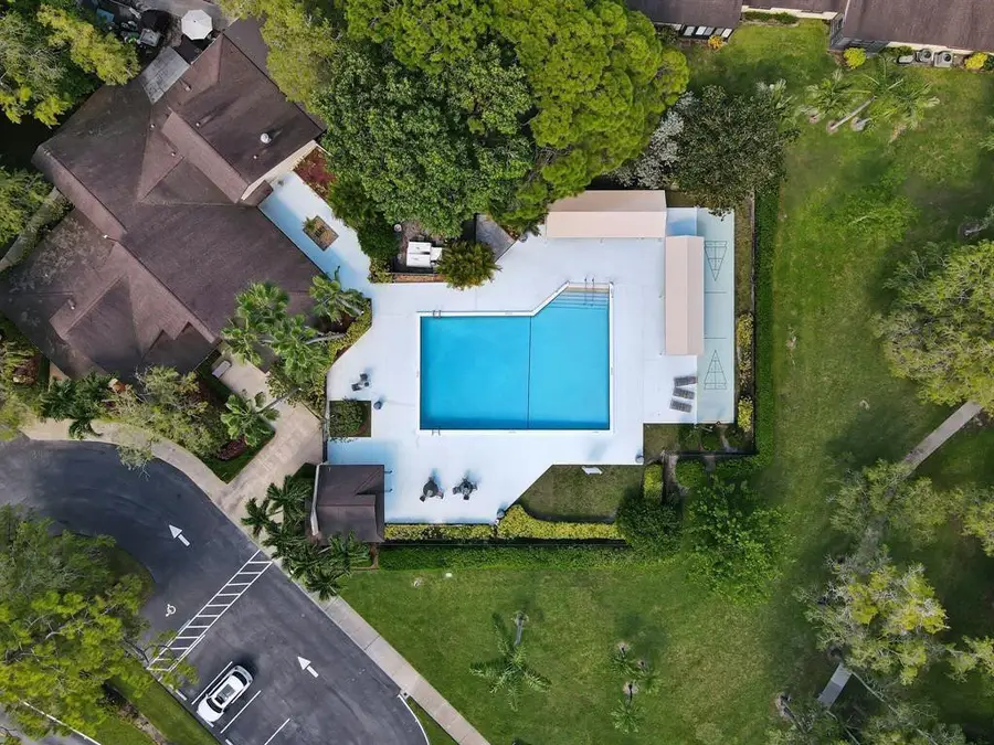 64 Macadamia Court, West Palm Beach, FL 33411 - #3