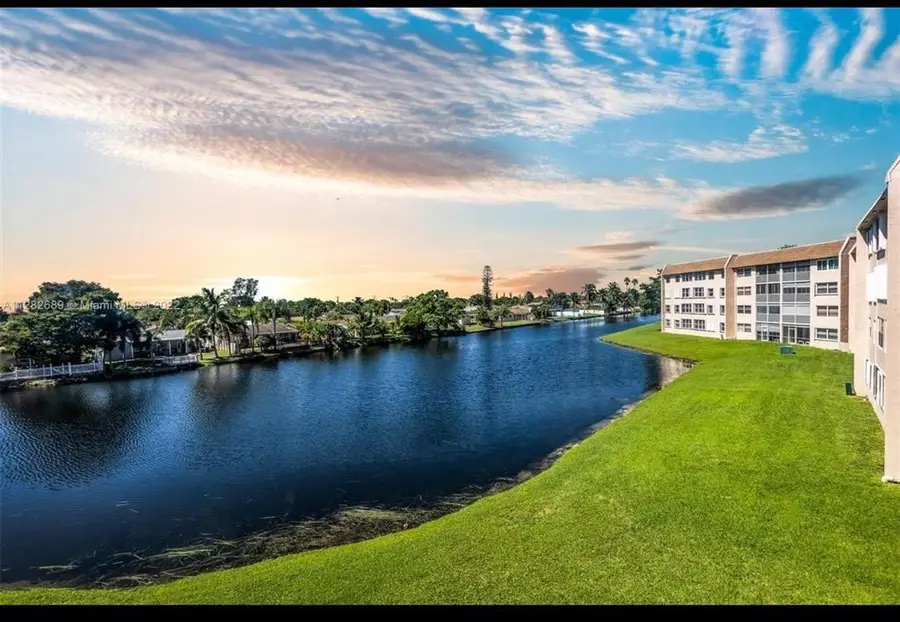 10442 Sunrise Lakes Boulevard #312, Sunrise, FL 33322 - #2