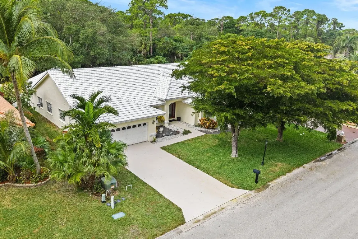 4080 NW 83rd Lane, Coral Springs, FL 33065 - #1