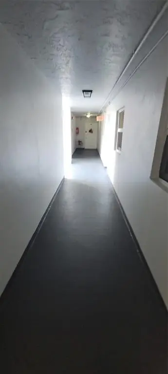 9421 SW Evergreen Place #102, Davie, FL 33324 - #2