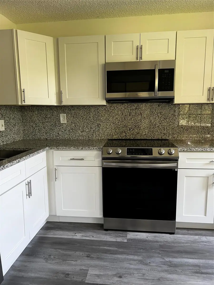 6596 Via Regina #6596, Boca Raton, FL 33433 - #3