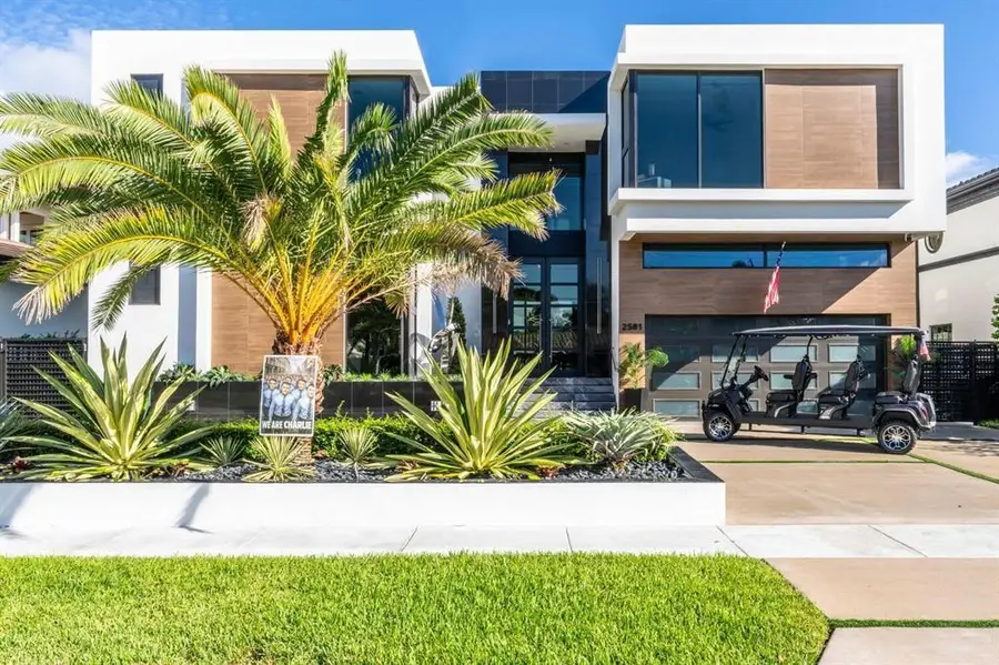 2581 NE 50th Street, Lighthouse Point, FL 33064 - #2