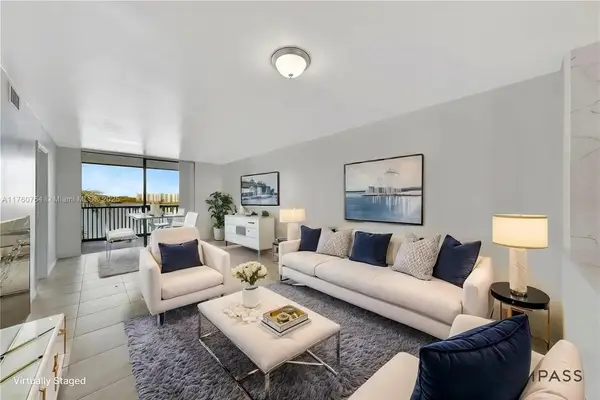 117 Lake Emerald Drive #408, Oakland Park, FL 33309