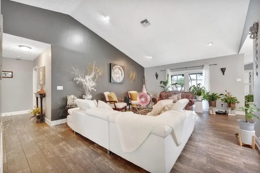 1221 SW 59th Avenue, Plantation, FL 33317 - #3