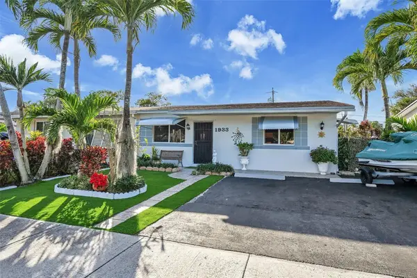 1933 SW 67th Avenue, North Lauderdale, FL 33068