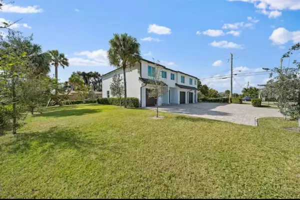 1559 W 26th Court, Riviera Beach, FL 33404
