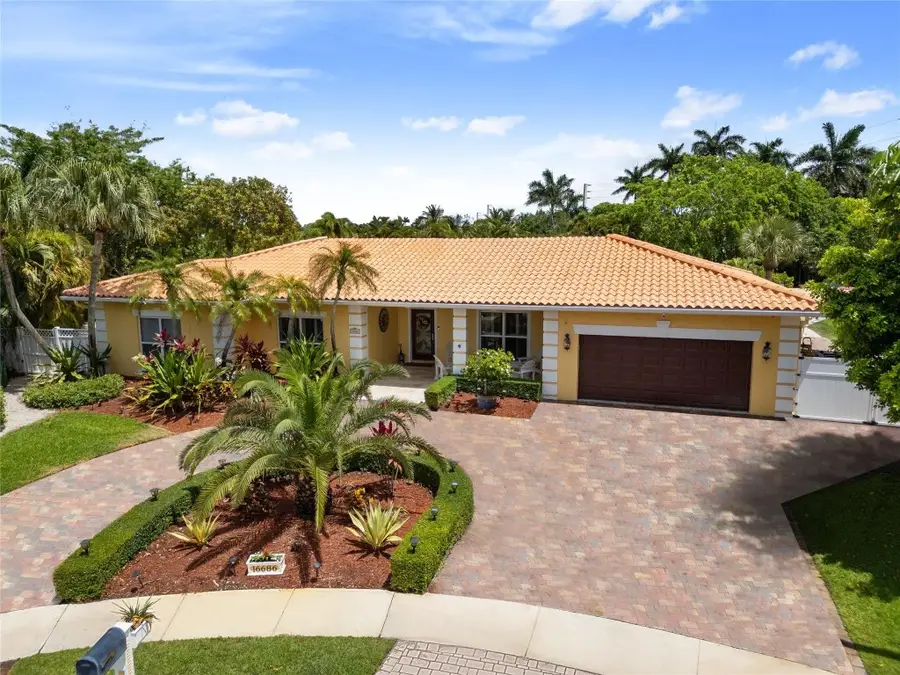 16686 Golfview Drive, Weston, FL 33326 - #3