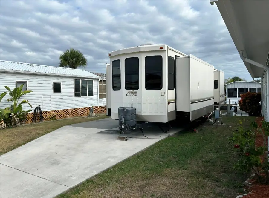 18 Shell Road, Okeechobee, FL 34974 - #3